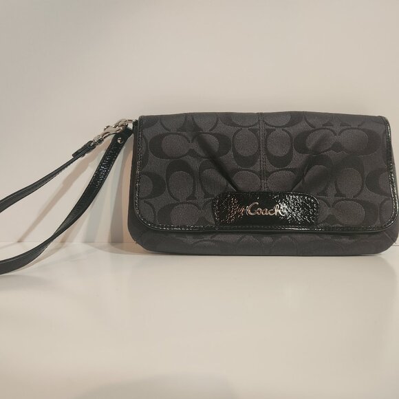 Coach Handbags - Coach Bags | Coach Black Clutch/Wristlet | Size: OS